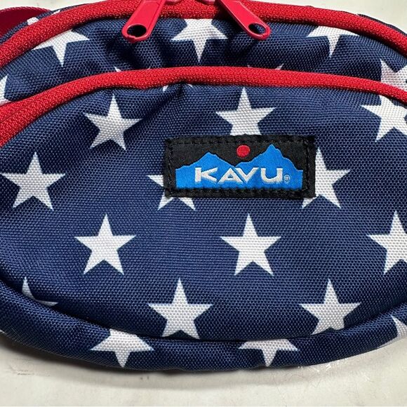 Kavu Spectator red, white & blue US flag waist bag fanny pack, adjustable strap - Picture 2 of 12